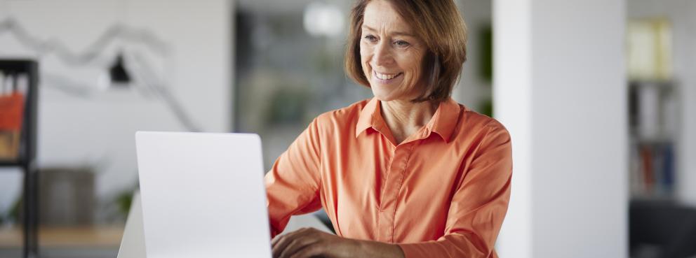 MijnACM - Autoriteit Consument & Markt - vrouw met laptop